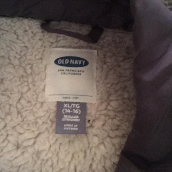 Hoodless Jacket - Picture 3 of 3